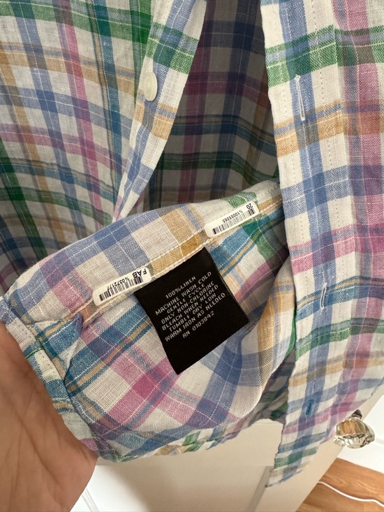 Men’s Neiman Marcus Button Down Tee - Picture 4 of 5